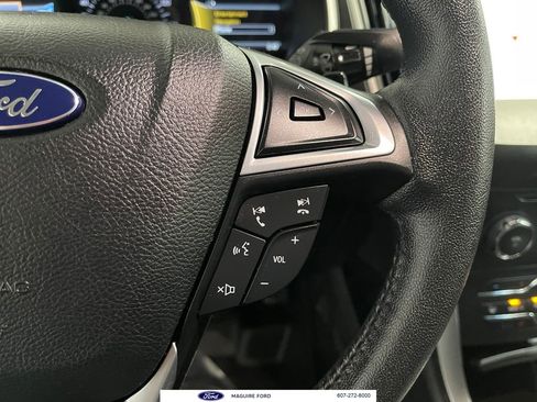 Used 2016 Ford Edge SEL w/ Equipment Group 201A image 28