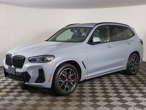 Used 2024 BMW X3 xDrive30i AWD/4WD image 9