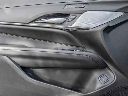 New 2026 Cadillac CT4 V image 8