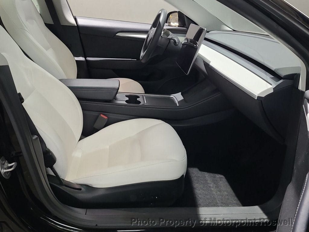 Used 2023 Tesla Model 3 Standard Range RWD image 2