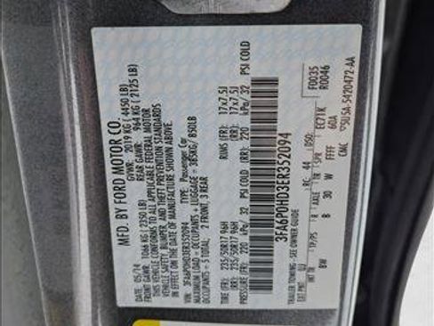 Used 2014 Ford Fusion SE w/ Equipment Group 202A image 15