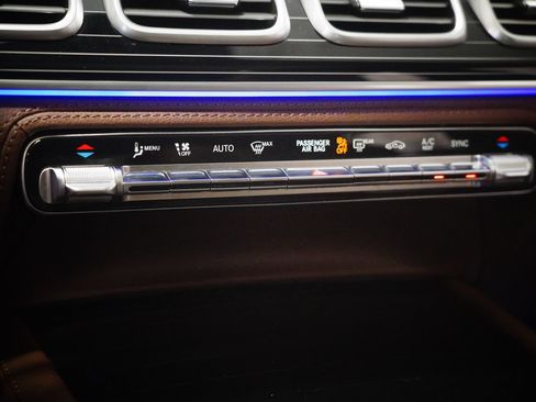Certified 2025 Mercedes-Benz GLE 450 4MATIC Coupe image 25