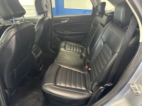 Certified 2022 Ford Edge SEL w/ Convenience Package AWD/4WD image 28