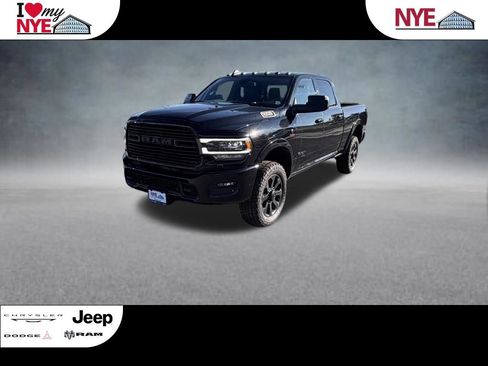 Used 2019 RAM 2500 Laramie w/ Night Edition AWD/4WD image 1