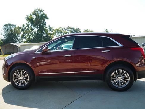 Used 2017 Cadillac XT5 Luxury w/ Driver Awareness Package FWD image 24