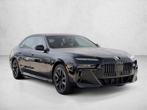New 2026 BMW i7 xDrive60 AWD/4WD image 7