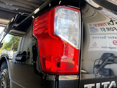 Used 2022 Nissan Titan SV w/ Accessory Utility Package RWD image 17
