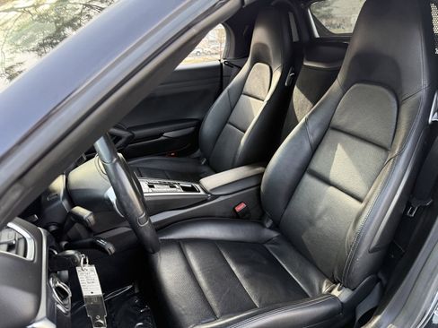 Used 2014 Porsche Boxster image 32