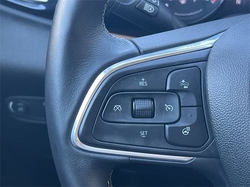 Used 2020 Buick Encore GX Essence w/ Advanced Technology Package image 13