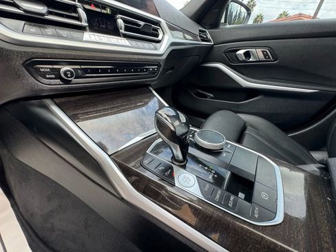 Used 2020 BMW 330i Sedan w/ Premium Package RWD image 31