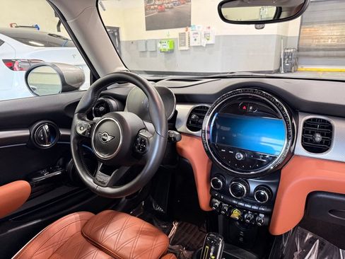 Certified 2024 MINI Cooper SE FWD image 26