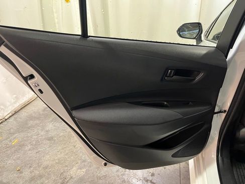 Used 2024 Toyota Corolla LE FWD image 23