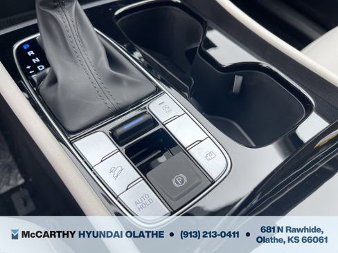 Certified 2025 Hyundai Tucson SEL image 9