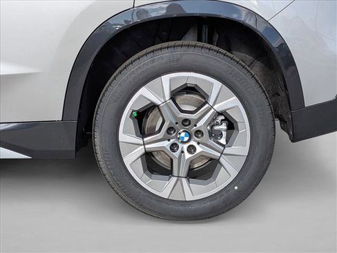 New 2026 BMW X1 xDrive28i w/ Convenience Package image 10
