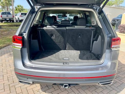 Used 2024 Volkswagen Atlas SE image 5
