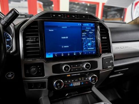 Used 2022 Ford F350 Lariat w/ Lariat Ultimate Package image 28
