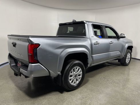 New 2026 Toyota Tacoma SR5 AWD/4WD image 3