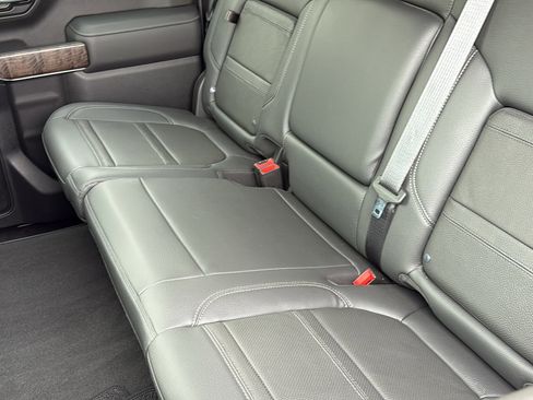 Used 2021 GMC Sierra 1500 Denali w/ Denali Ultimate Package image 30