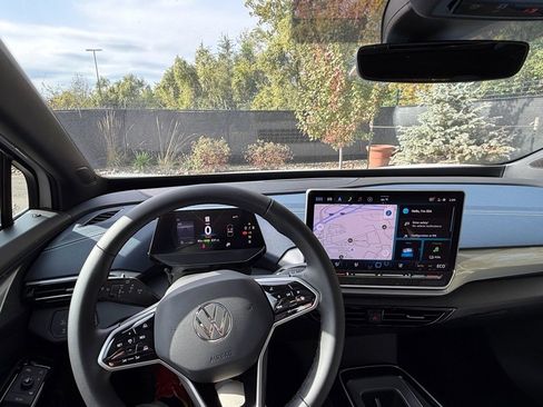 New 2025 Volkswagen ID.4 Pro S image 26