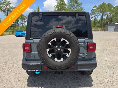 Used 2024 Jeep Wrangler Unlimited Rubicon 4xe AWD/4WD image 5