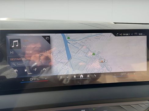 Used 2026 BMW X3 xDrive30 image 9