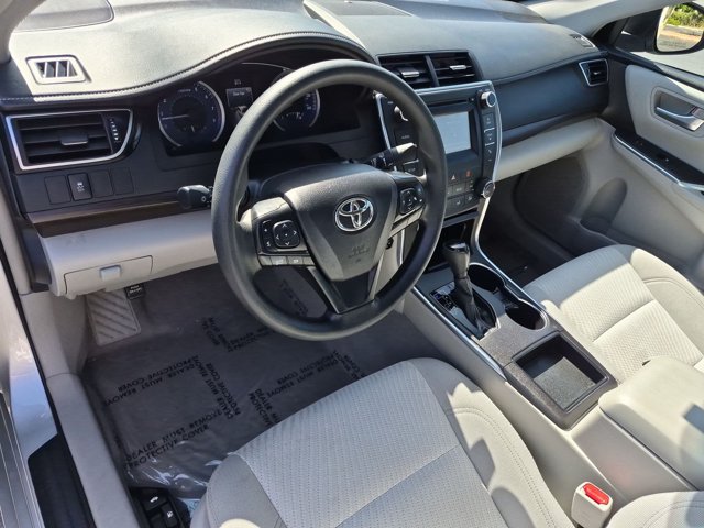 Used 2016 Toyota Camry LE FWD image 10