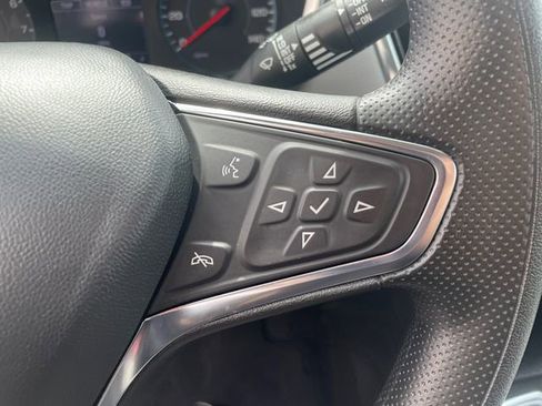 Used 2024 Chevrolet Equinox LS AWD/4WD image 32