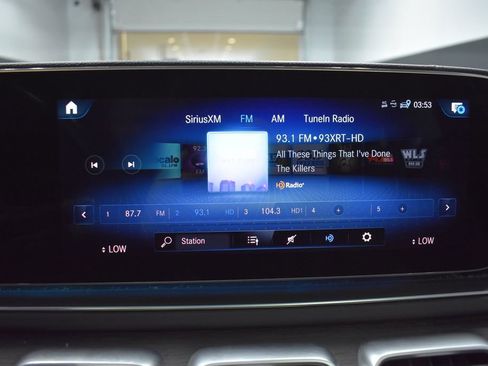 Used 2021 Mercedes-Benz GLE 450 4MATIC image 22