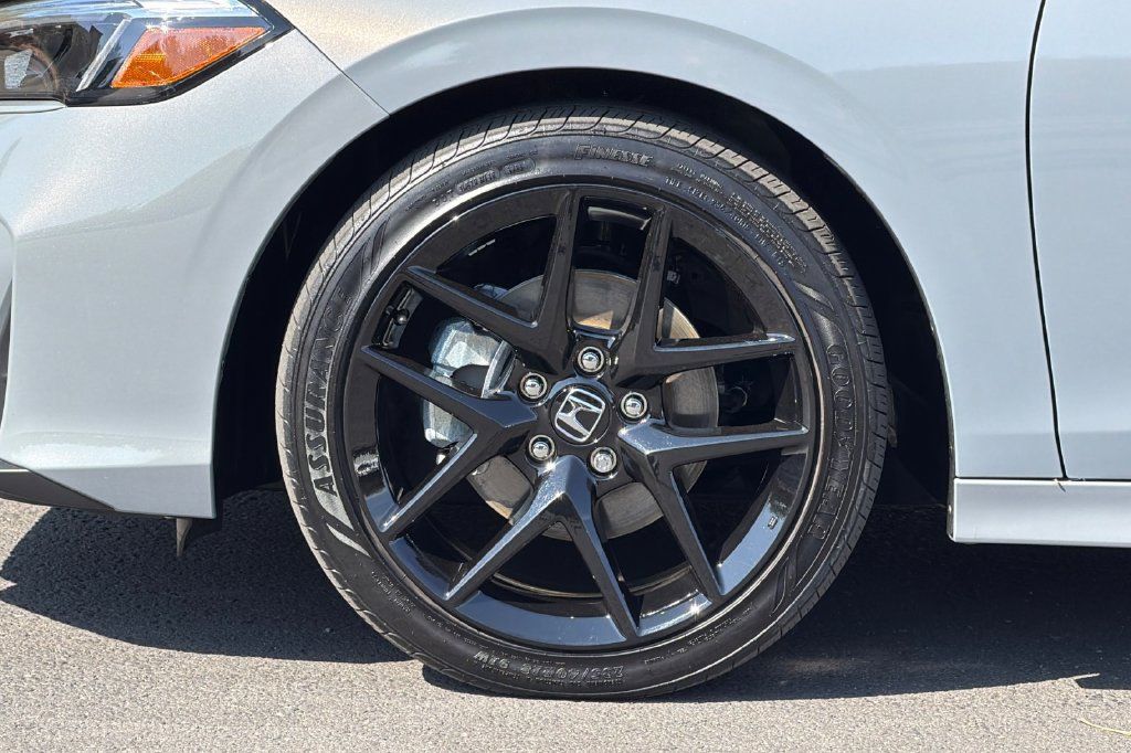 Used 2026 Honda Civic Sport image 25