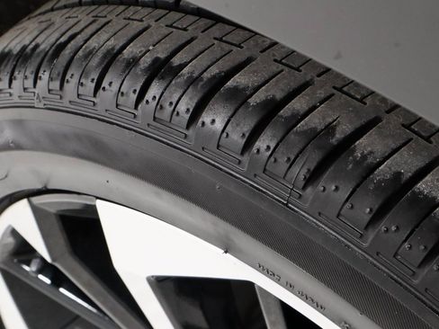 Used 2024 Mitsubishi Outlander SE image 21