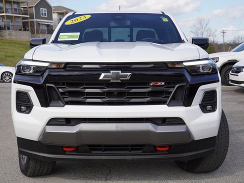 Used 2023 Chevrolet Colorado Z71 w/ Z71 Convenience Package 2 image 4