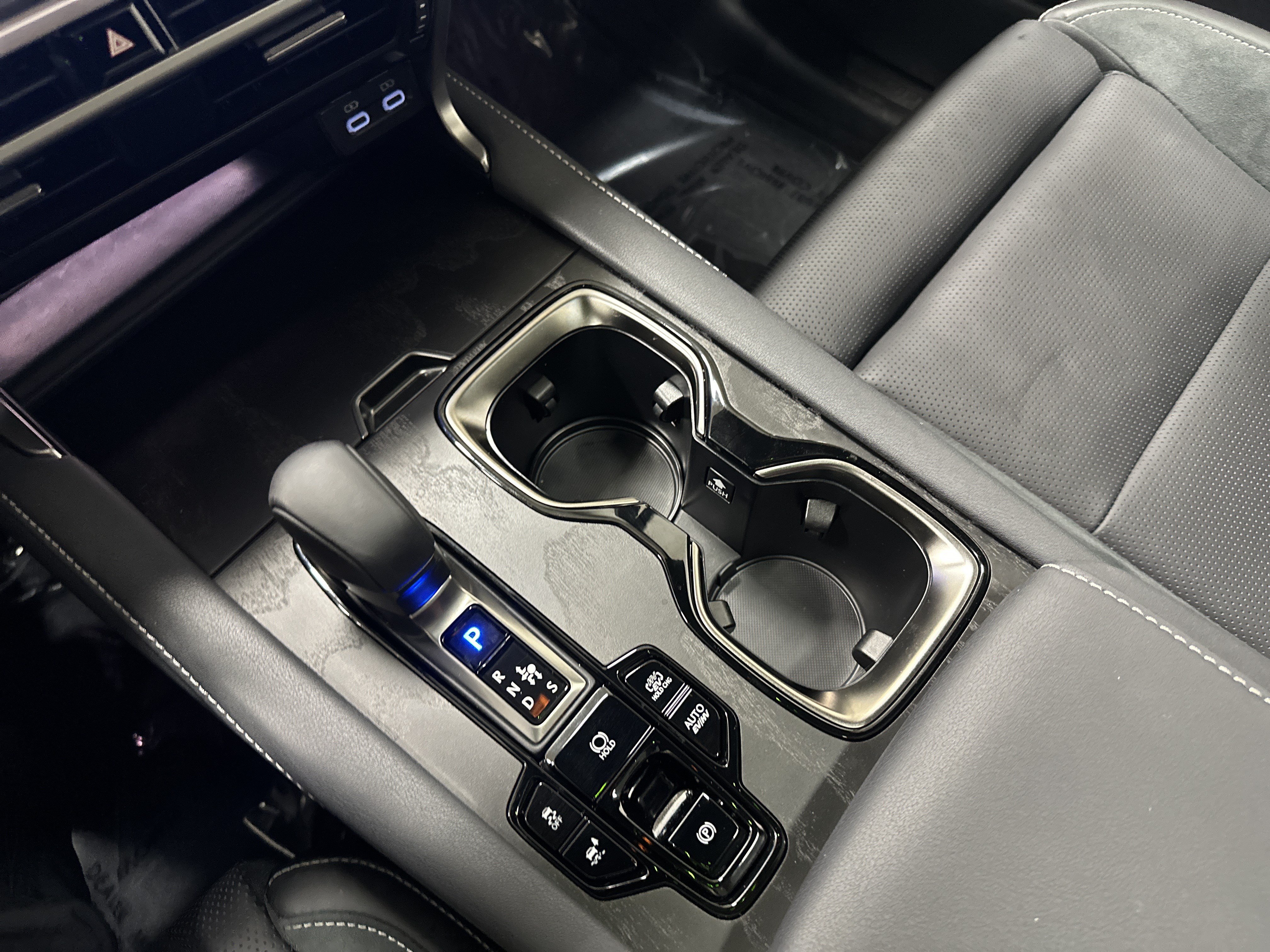 Certified 2026 Lexus RX 450h AWD w/ Convenience Package image 26