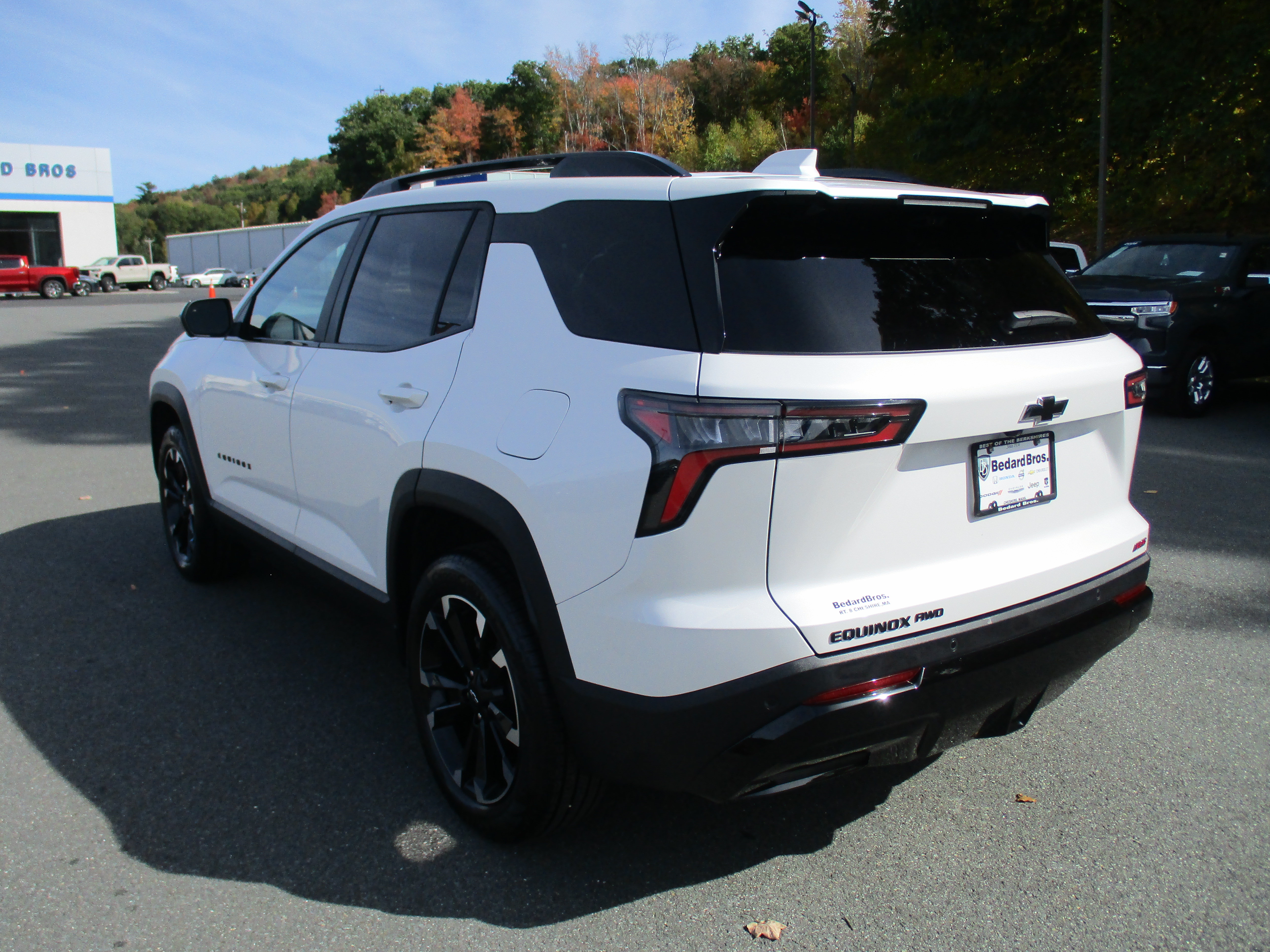 Certified 2025 Chevrolet Equinox RS w/ Safety and Technology Package AWD/4WD image 7
