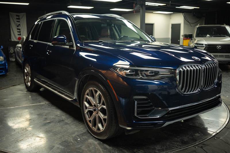Used 2021 BMW X7 xDrive40i w/ Premium Package AWD/4WD image 5