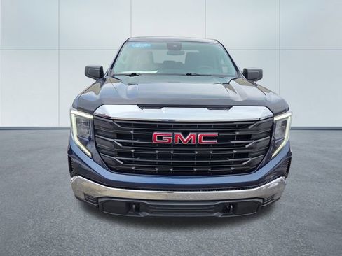 Used 2022 GMC Sierra 1500 Pro w/ Pro Value Package image 2