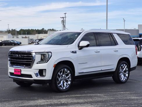 Used 2021 GMC Yukon SLT image 3