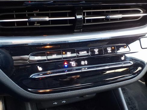 Used 2024 Buick Envista Avenir image 15