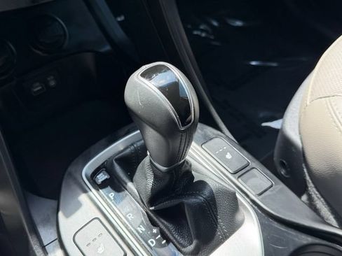 Used 2018 Hyundai Santa Fe Sport FWD image 26