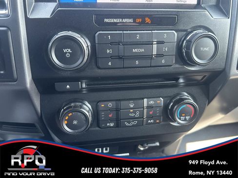 Used 2016 Ford F150 XLT w/ Equipment Group 302A Luxury AWD/4WD image 11
