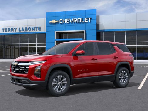 New 2026 Chevrolet Equinox LT w/ Safety and Technology Package FWD image 3