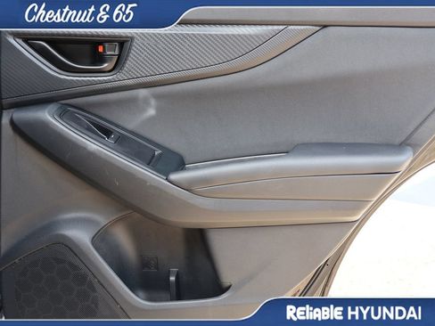 Used 2023 Subaru Crosstrek 2.0i Premium AWD/4WD image 12