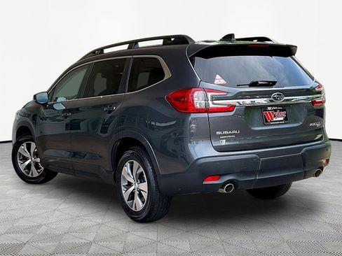 Used 2024 Subaru Ascent Premium w/ Convenience Package AWD/4WD image 4