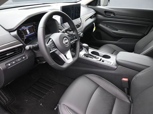 New 2026 Nissan Altima 2.5 SV w/ SV Premium Package FWD image 18