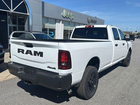 New 2026 RAM 3500 Tradesman AWD/4WD image 10