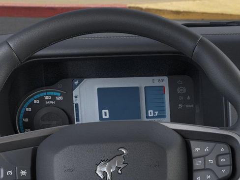 New 2025 Ford Bronco Badlands image 13