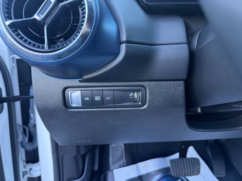 Used 2024 Chevrolet Equinox EV LT AWD/4WD image 37