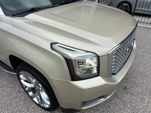 Used 2016 GMC Yukon XL Denali w/ Open Road Package RWD image 2