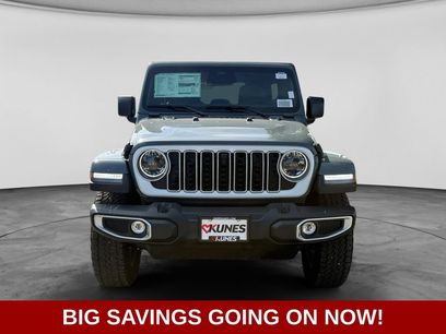 New 2026 Jeep Wrangler Unlimited Sahara w/ Whitecap Package