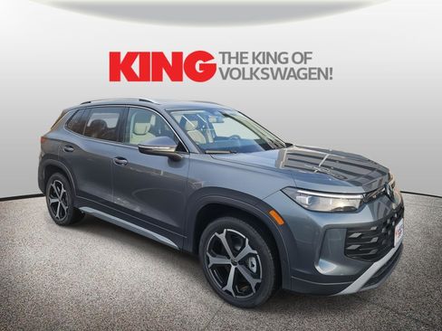 New 2026 Volkswagen Tiguan SE image 1