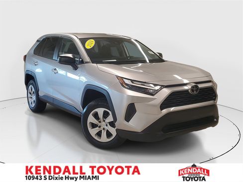 Used 2024 Toyota RAV4 LE image 1